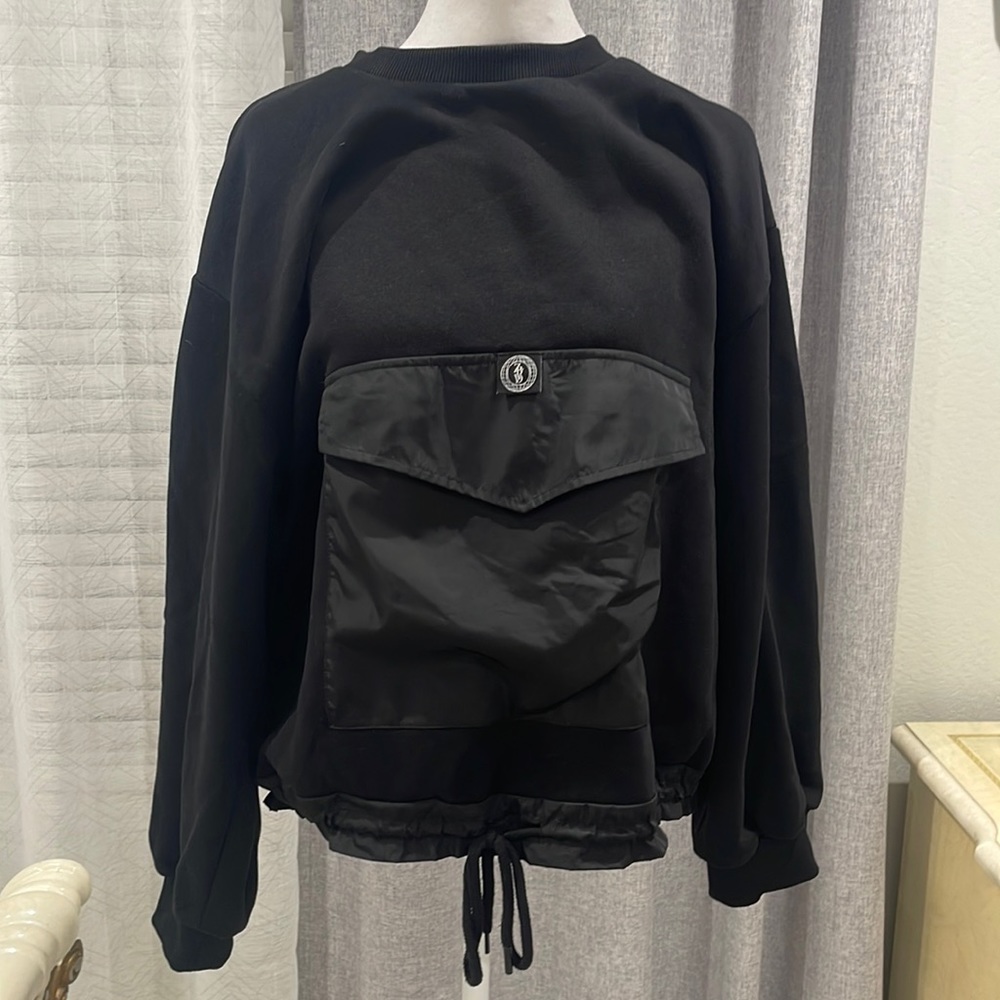 Zara sweater with big pocket